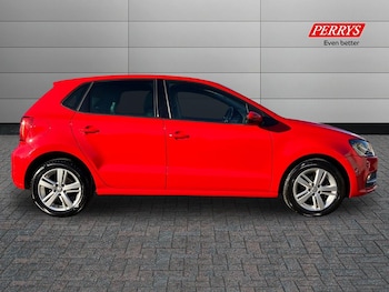 Used Volkswagen Polo 2016 for sale - 75785448: Photo