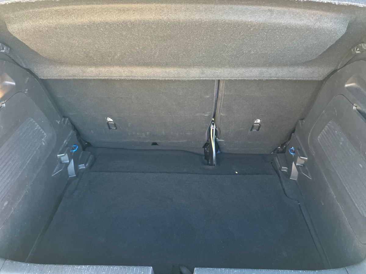 Used Vauxhall Crossland X 2017 for sale - 76669304: Photo 20