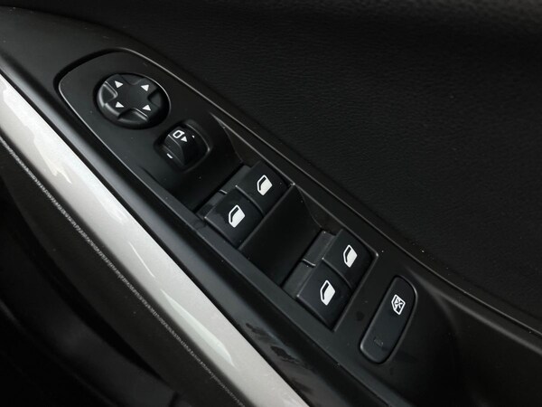 Used Vauxhall Grandland 2023 for sale - 76272454: Photo 19