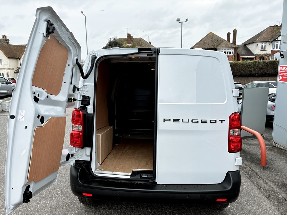 Used Peugeot Expert 2025 for sale - 77460673: Photo 22