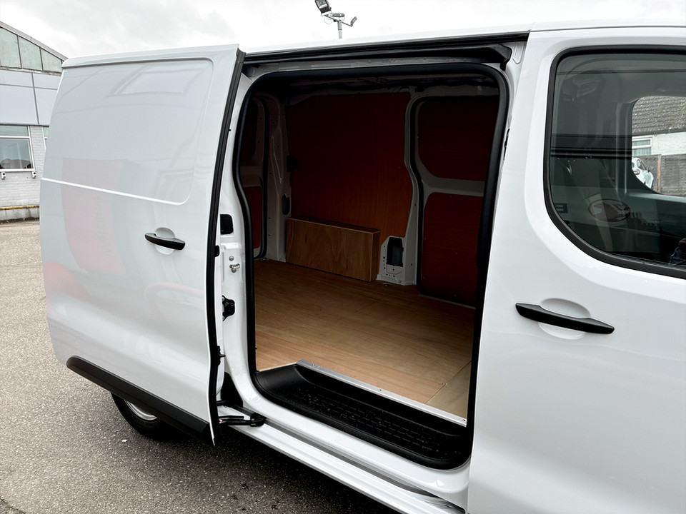 Used Peugeot Expert 2025 for sale - 77460673: Photo 23