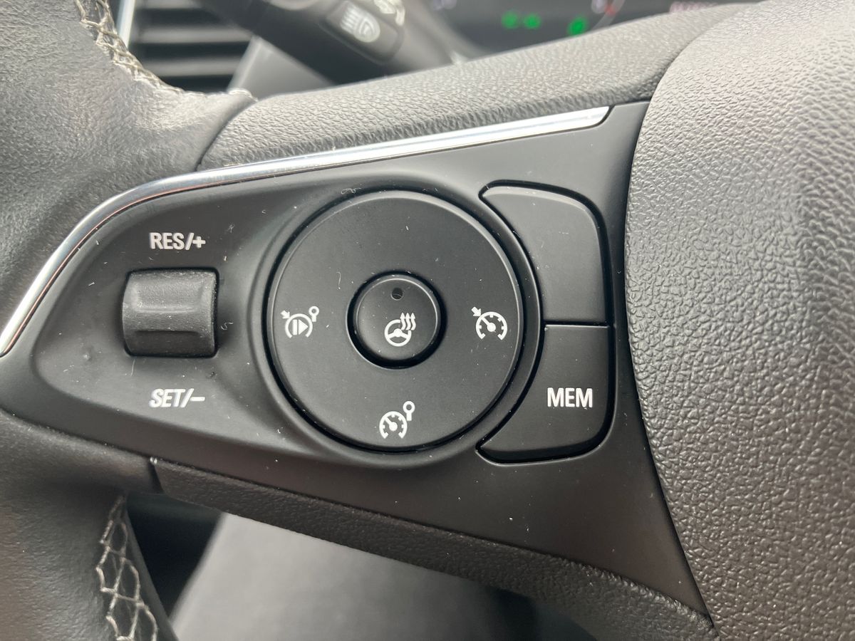 Used Vauxhall Crossland 2022 for sale - 76243733: Photo 16