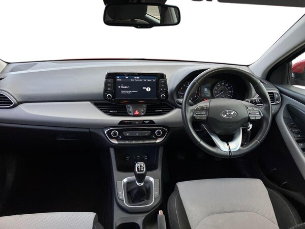 Used Hyundai i30 2017 for sale - 75626252: Photo 10
