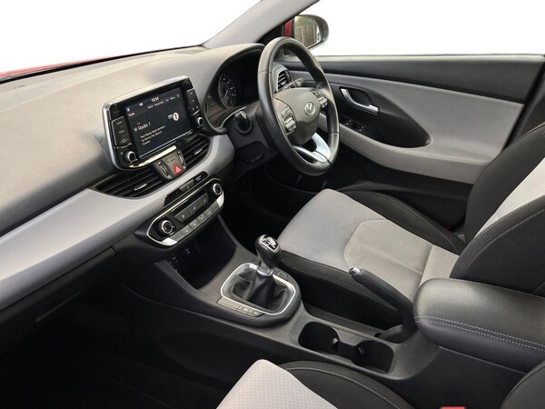 Used Hyundai i30 2017 for sale - 75626252: Photo 7