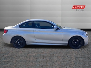 Used BMW 2 Series 2016 for sale - 75932918: Photo