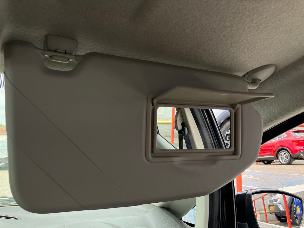 Used Ford Ecosport 2017 for sale - 76748601: Photo 30