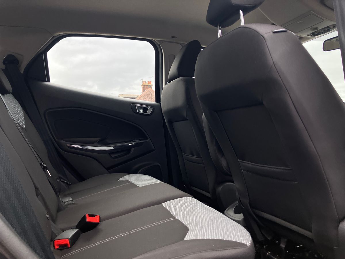 Used Ford Ecosport 2017 for sale - 76748601: Photo 32