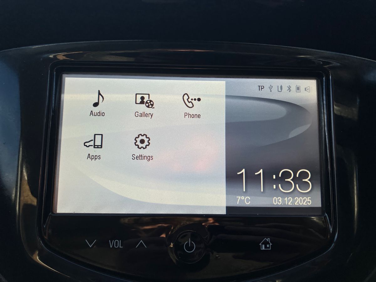 Used Vauxhall Corsa 2015 for sale - 76777501: Photo 10