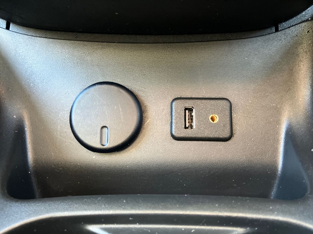 Used Vauxhall Corsa 2015 for sale - 76777501: Photo 21