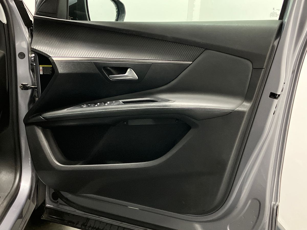 Used Peugeot 3008 2021 for sale - 77980610: Photo 24