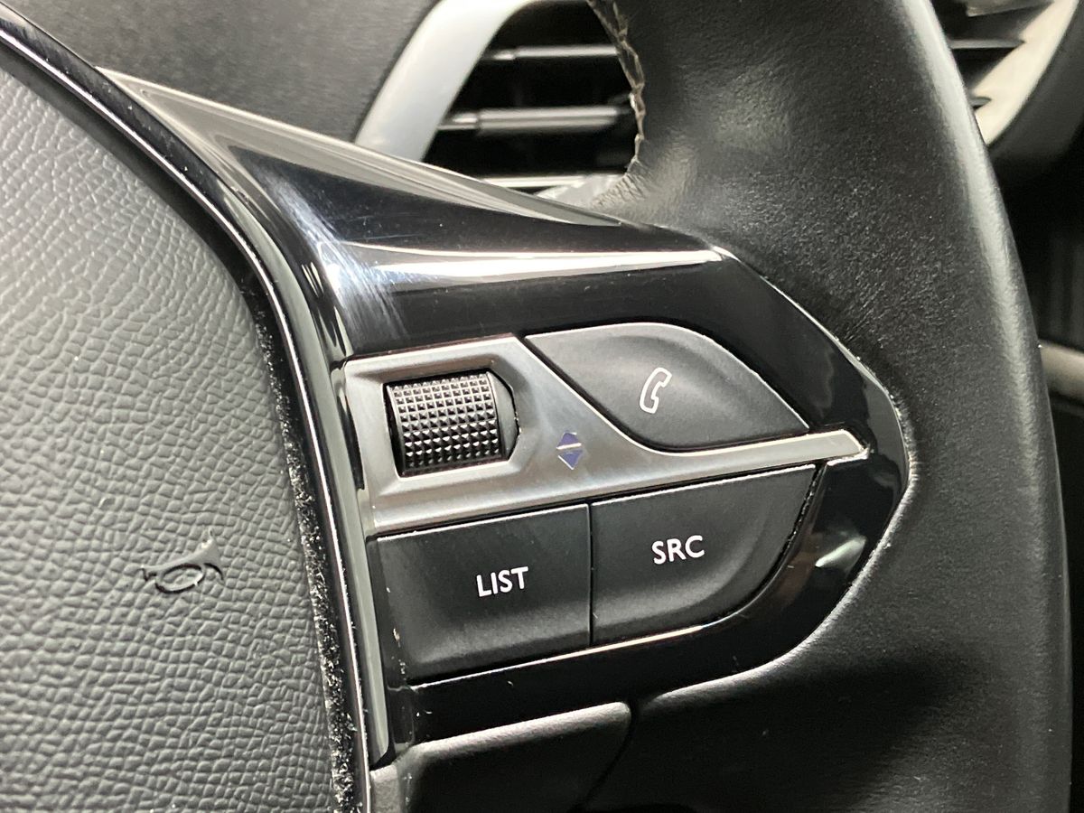 Used Peugeot 3008 2021 for sale - 77980610: Photo 30