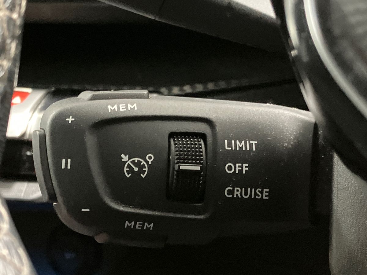 Used Peugeot 3008 2021 for sale - 77980610: Photo 33