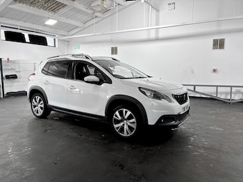 Used Peugeot 2008 2017 for sale - 78551907: Photo