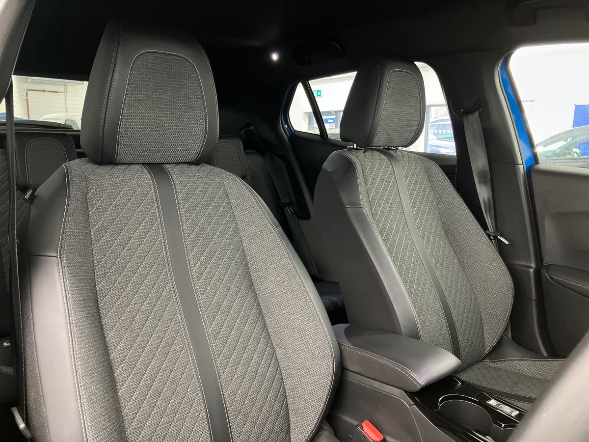 Used Peugeot 2008 2023 for sale - 76878365: Photo 24