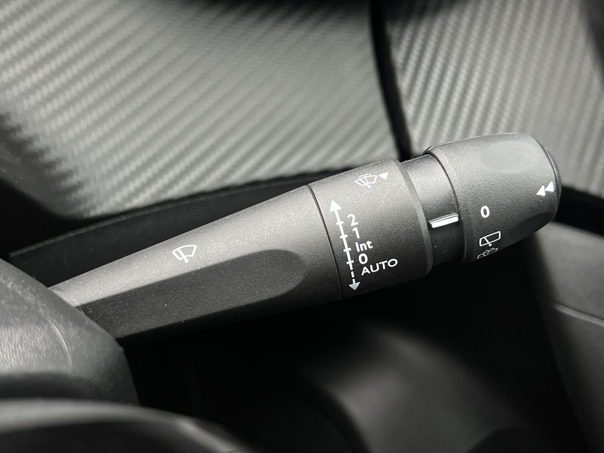 Used Peugeot 2008 2022 for sale - 77516887: Photo 38