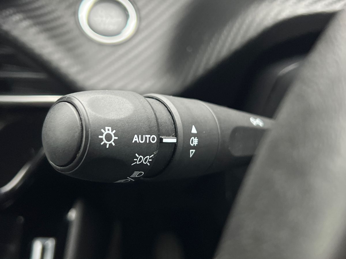 Used Peugeot 2008 2022 for sale - 77516887: Photo 39