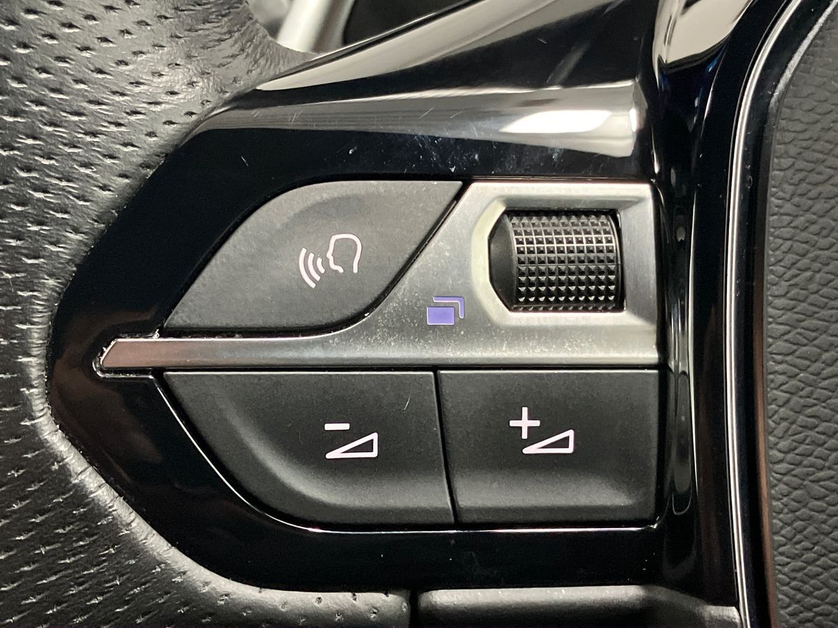 Used Peugeot 5008 2023 for sale - 77195936: Photo 16