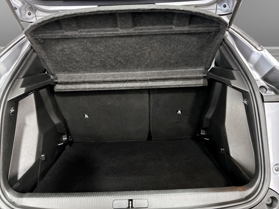 Used Peugeot 2008 2021 for sale - 77872709: Photo 92