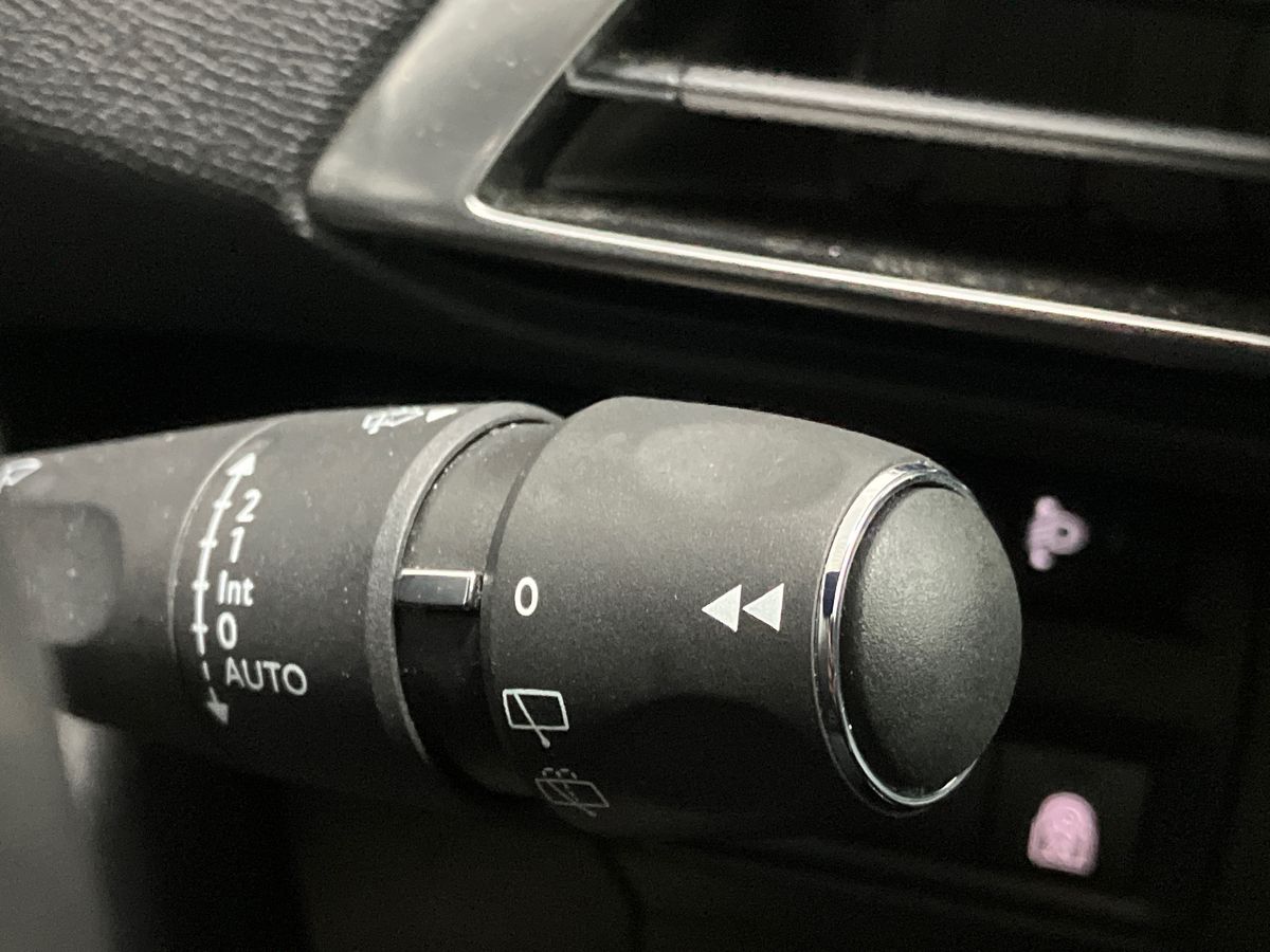 Used Peugeot 3008 2023 for sale - 75970674: Photo 31