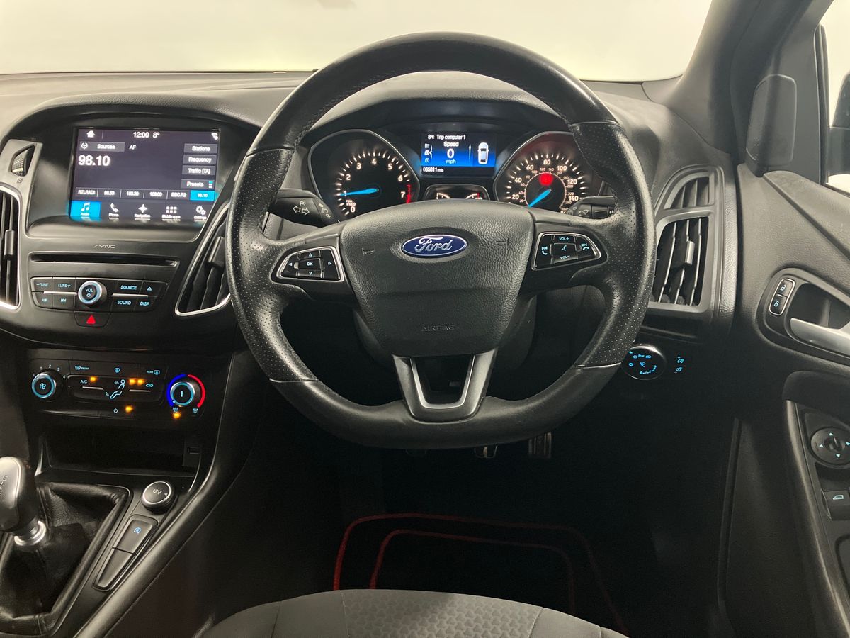 Used Ford Focus 2017 for sale - 77846027: Photo 15