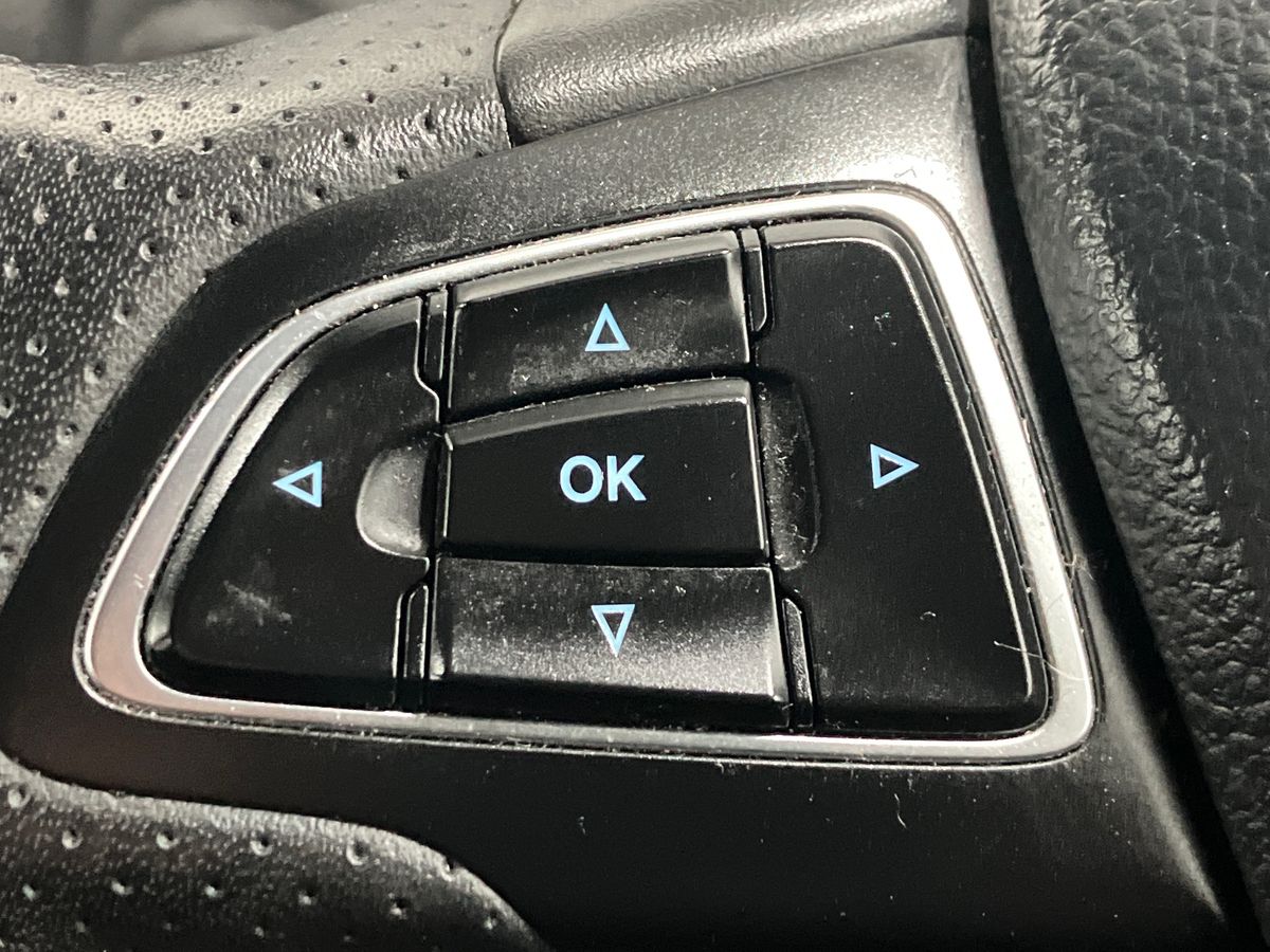 Used Ford Focus 2017 for sale - 77846027: Photo 16