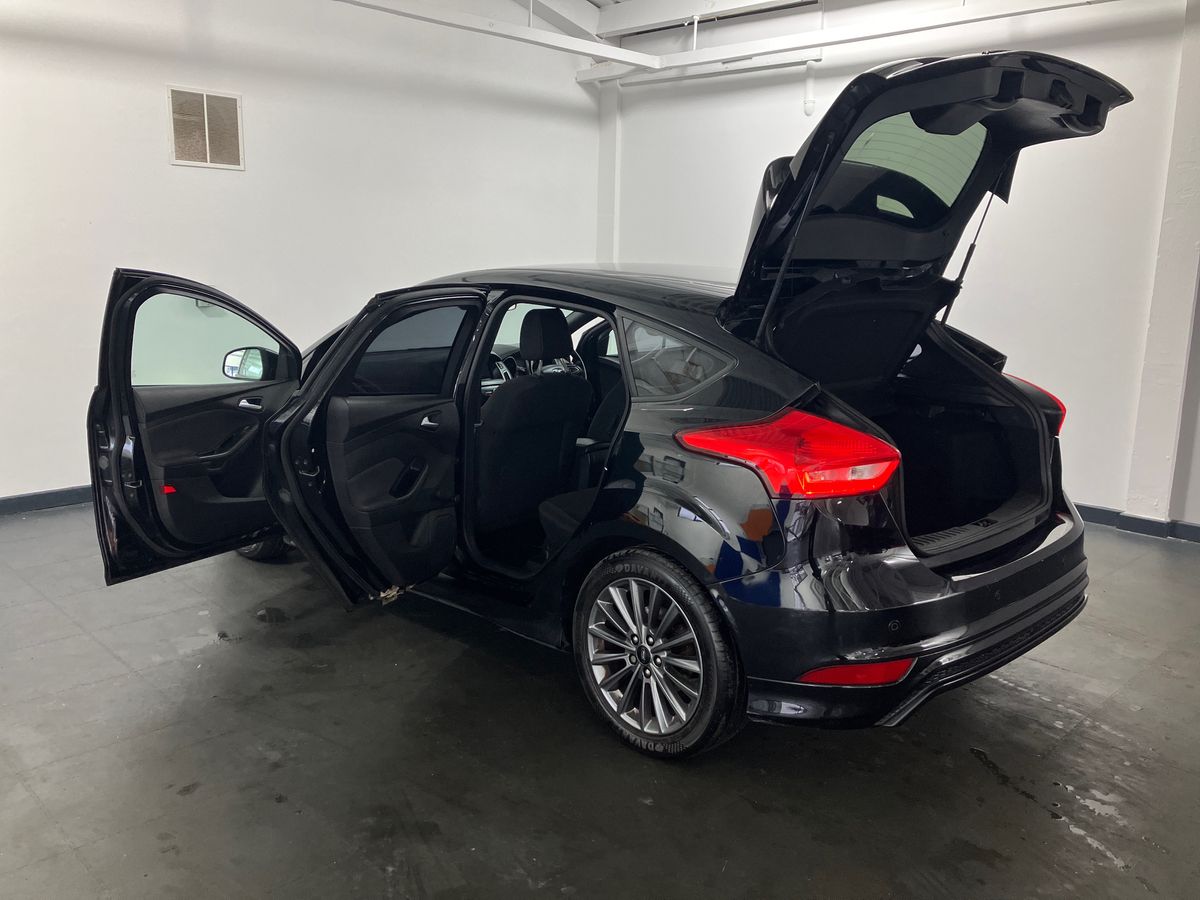 Used Ford Focus 2017 for sale - 77846027: Photo 24