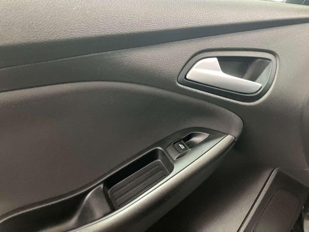 Used Ford Focus 2017 for sale - 77846027: Photo 28