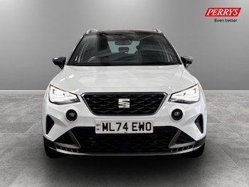 Used SEAT Arona 2024 for sale - 77759789: Photo