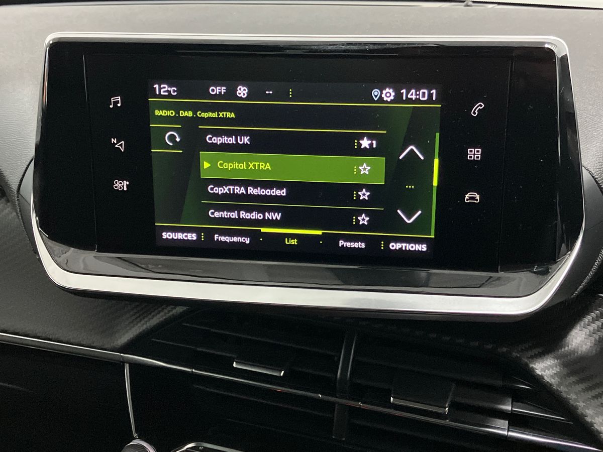 Used Peugeot 2008 2021 for sale - 76792563: Photo 10