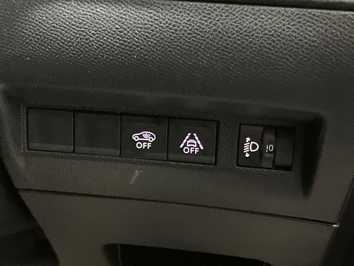 Used Peugeot 2008 2021 for sale - 76330715: Photo 33