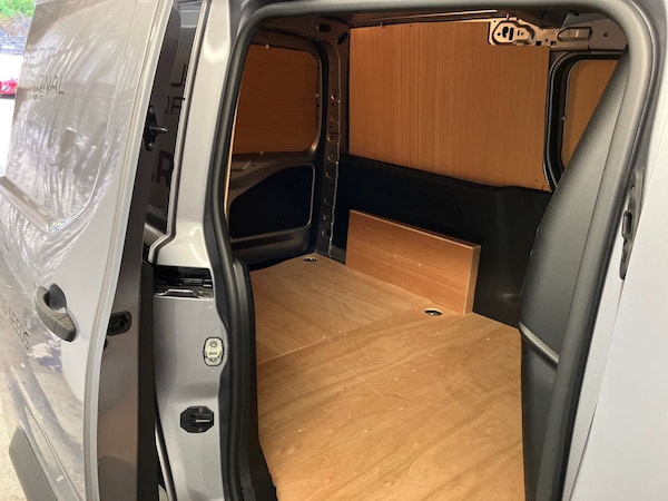 Used Peugeot Partner 2024 for sale - 76220013: Photo 38