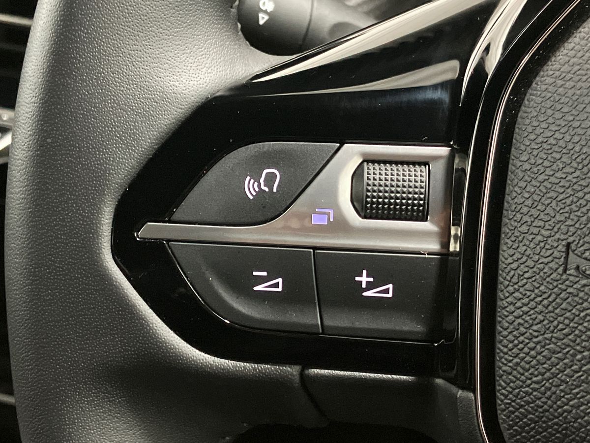 Used Peugeot 2008 2025 for sale - 76565863: Photo 16