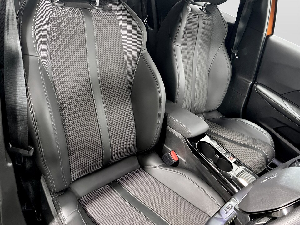 Used Peugeot 2008 2023 for sale - 77604077: Photo 24