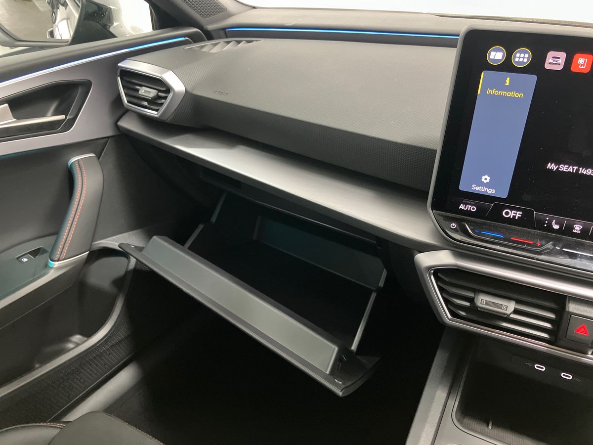 Used SEAT Leon 2026 for sale - 76792504: Photo 39