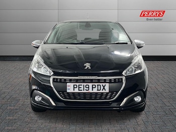 Used Peugeot 208 2019 for sale - 76542370: Photo