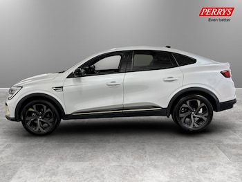 Used Renault Arkana 2023 for sale - 77813716: Photo