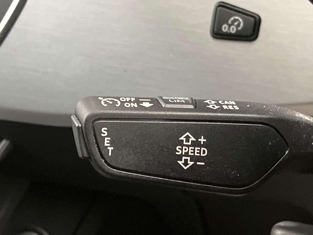 Used Audi A4 2022 for sale - 76373939: Photo 33