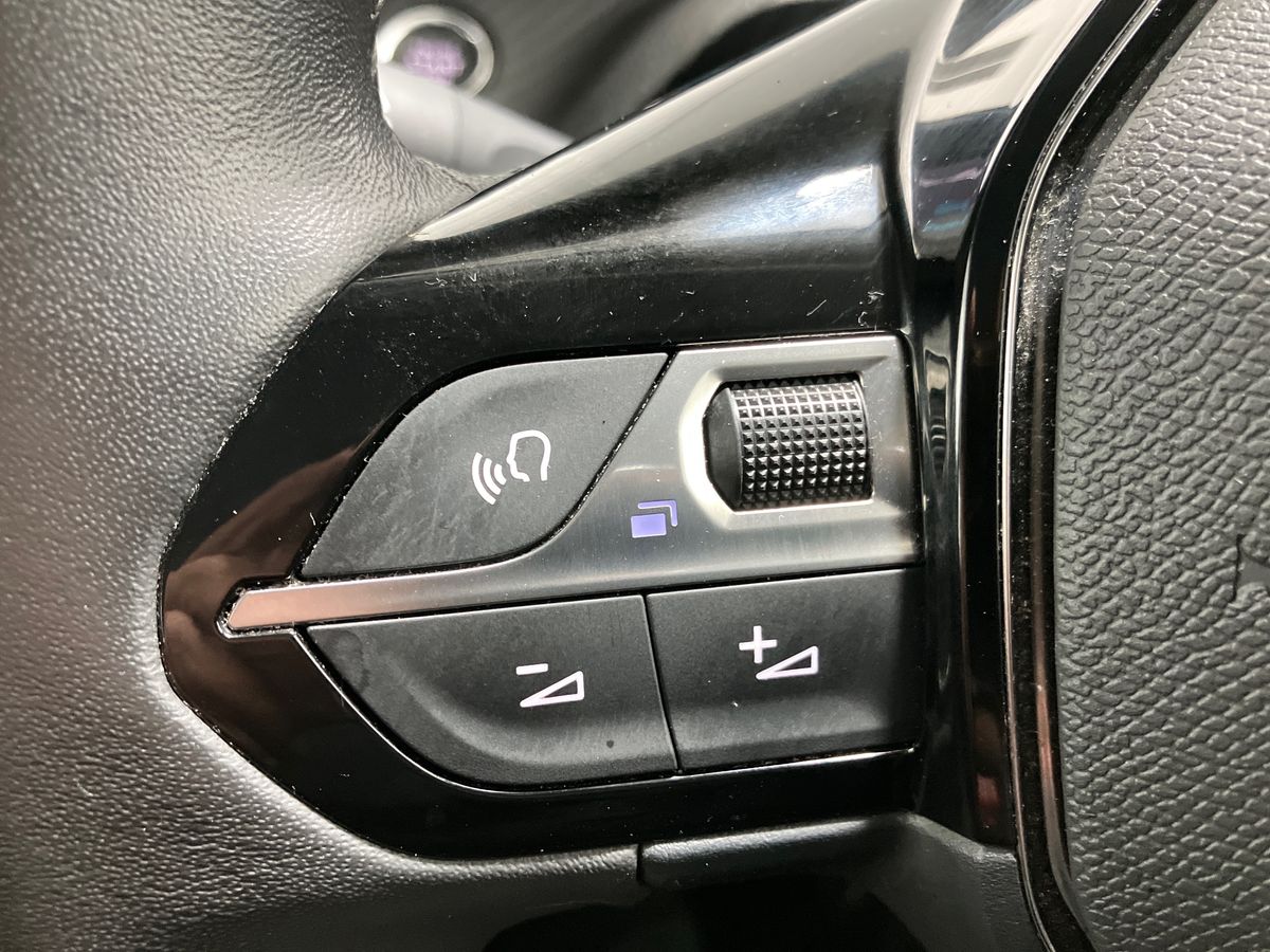 Used Peugeot 2008 2022 for sale - 77196035: Photo 16