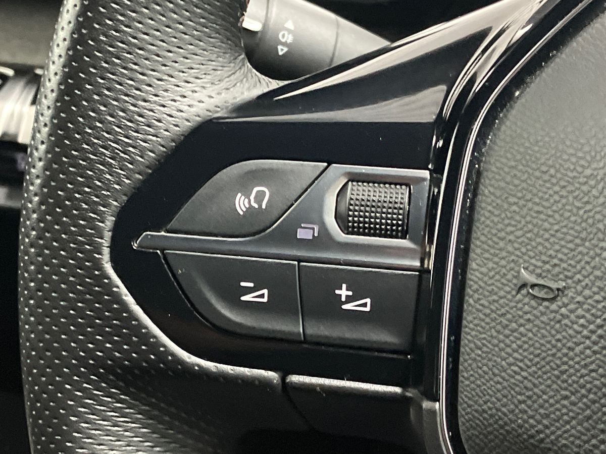 Used Peugeot 5008 2022 for sale - 76518240: Photo 16