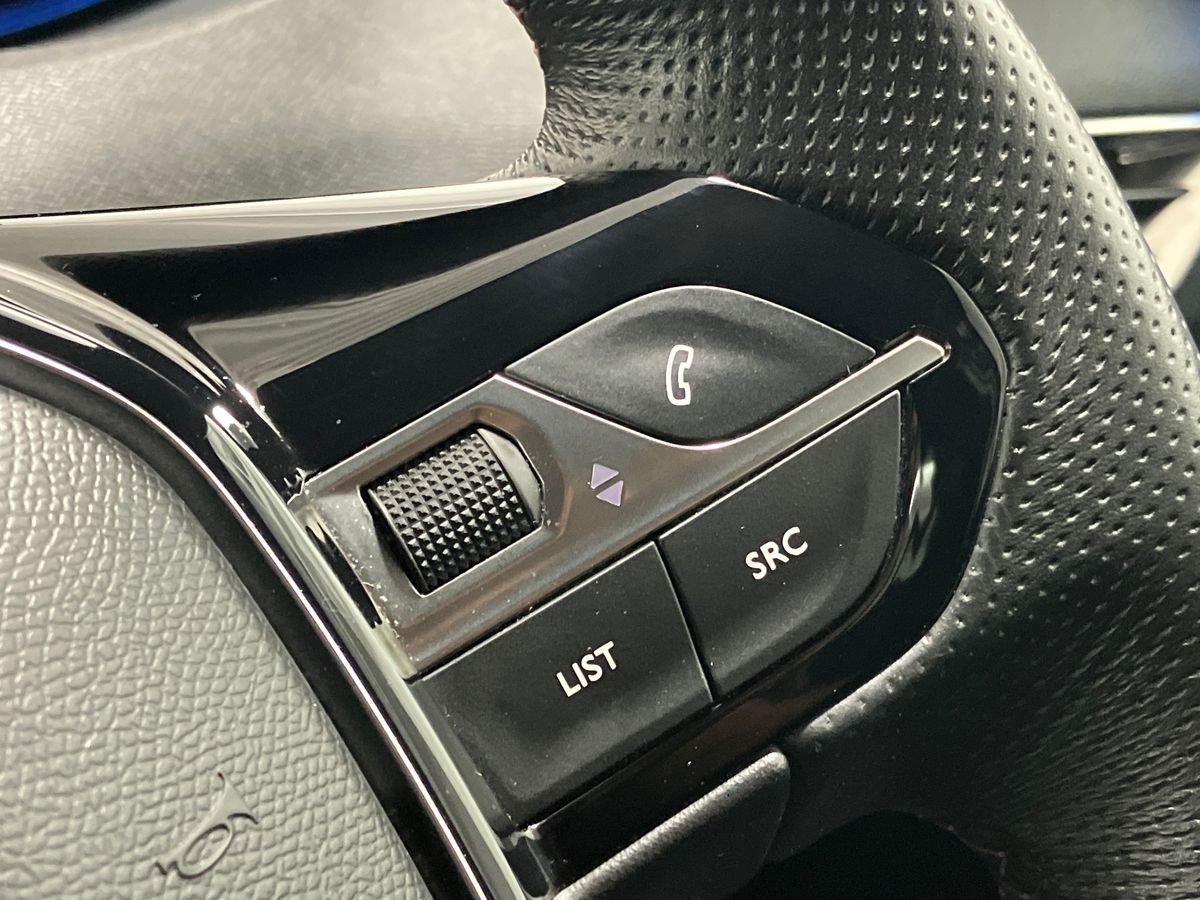 Used Peugeot 5008 2022 for sale - 76518240: Photo 34