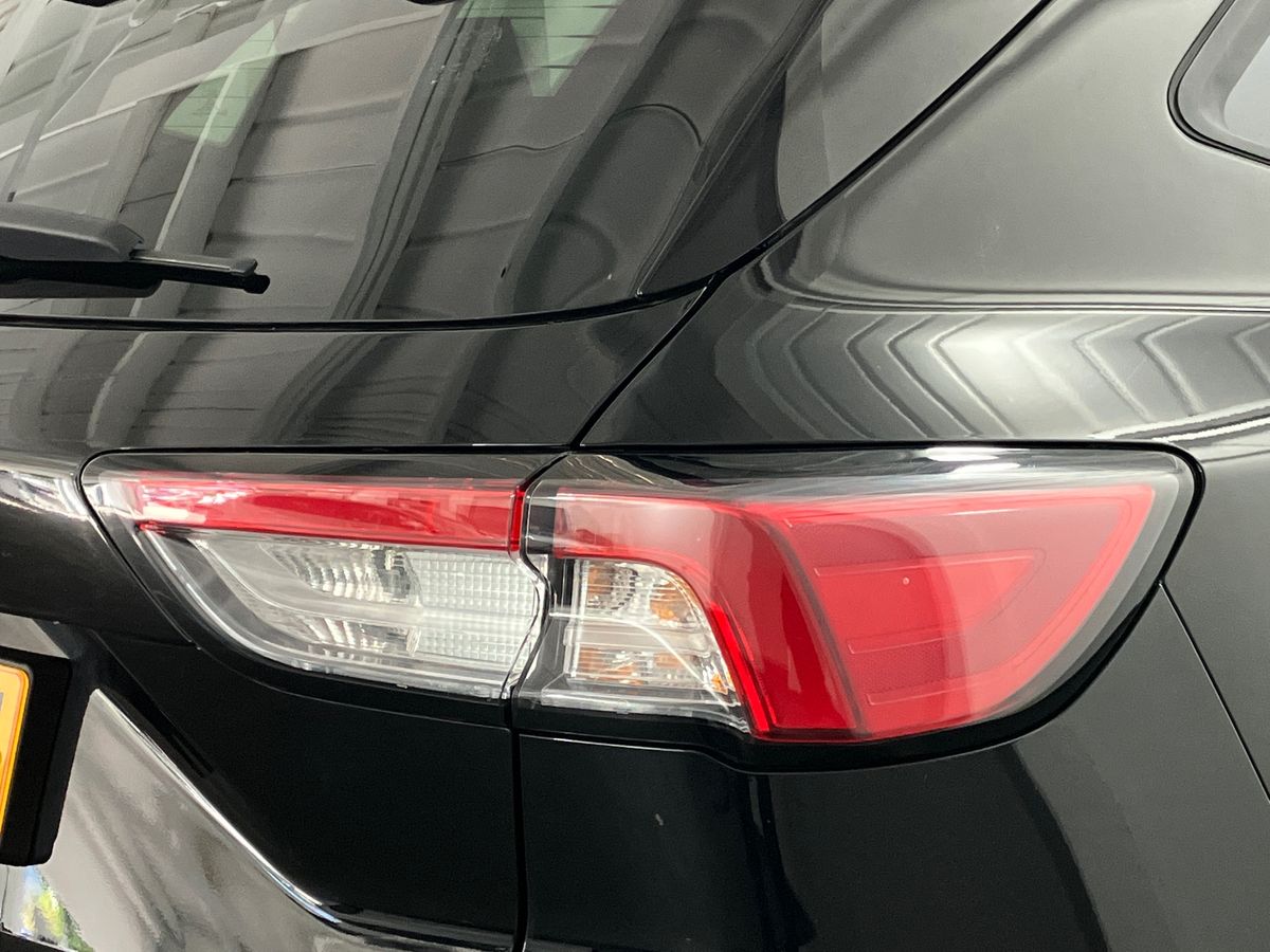 Used Ford Kuga 2022 for sale - 75863177: Photo 44
