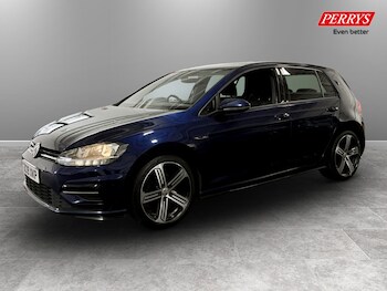 Used Volkswagen Golf 2019 for sale - 77743624: Photo