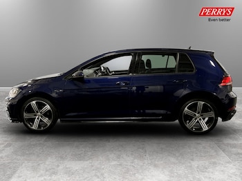 Used Volkswagen Golf 2019 for sale - 77743624: Photo