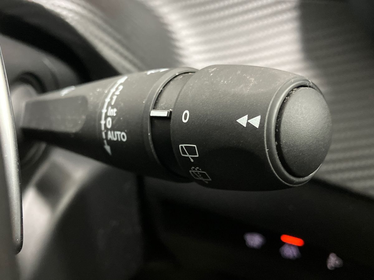 Used Peugeot 208 2023 for sale - 76706898: Photo 31