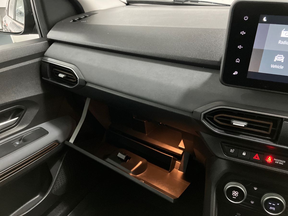 Used Dacia Jogger 2024 for sale - 76035385: Photo 42