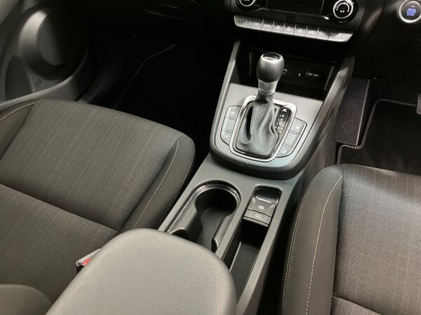 Used Hyundai KONA 2023 for sale - 76220096: Photo 18