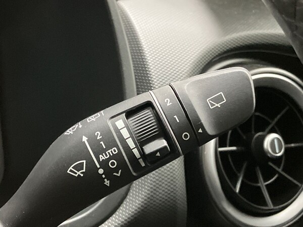 Used Hyundai KONA 2023 for sale - 76220096: Photo 31