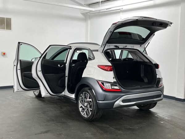 Used Hyundai KONA 2023 for sale - 76220096: Photo 43