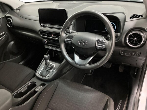 Used Hyundai KONA 2023 for sale - 76220096: Photo 9