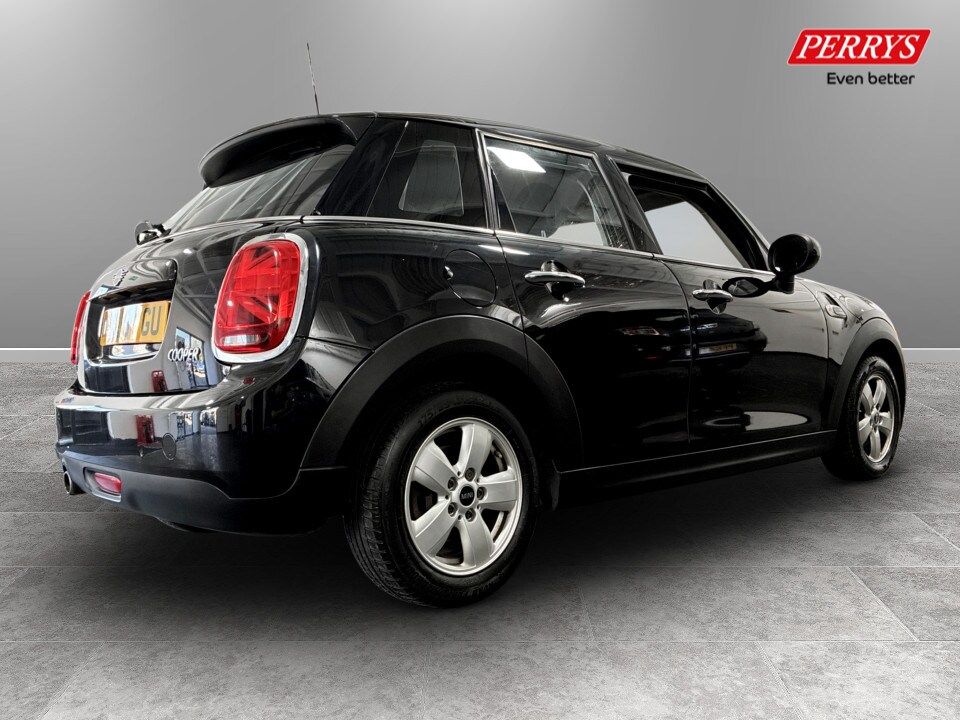 Used MINI Hatch 2018 for sale - 77759763: Photo 32